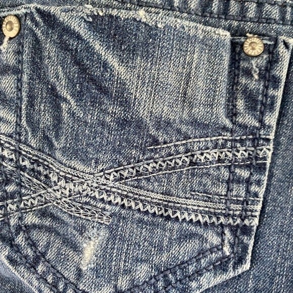 Ladies Teens Womens Aeropostale Bermuda Blue Jean shorts sz 1/2 - Picture 4 of 8